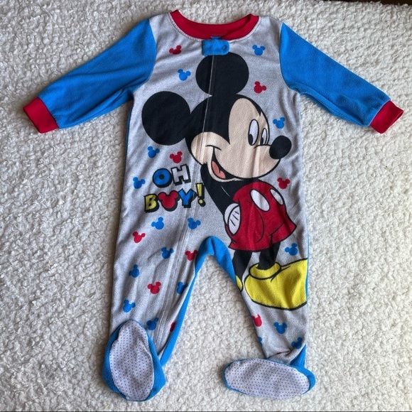 Disney Other - 2/$5 3/$7 4/$9 5/$11